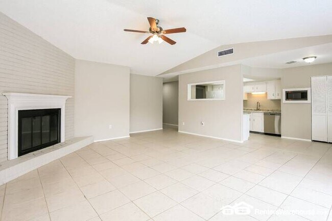 Foto del edificio - Property for Rent