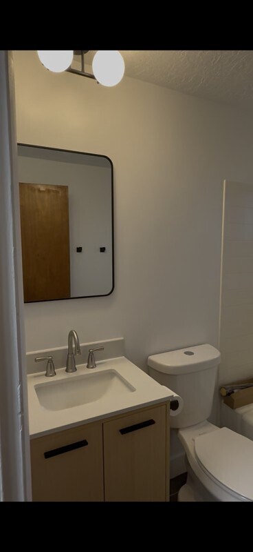 Foto del edificio - 742 W Gentile St