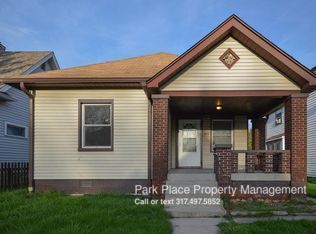 Primary Photo - 1209 N Parker Ave