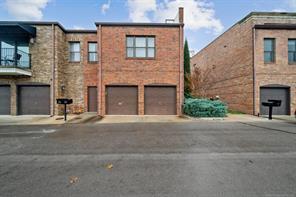 Foto principal - 713 S Madison Pl