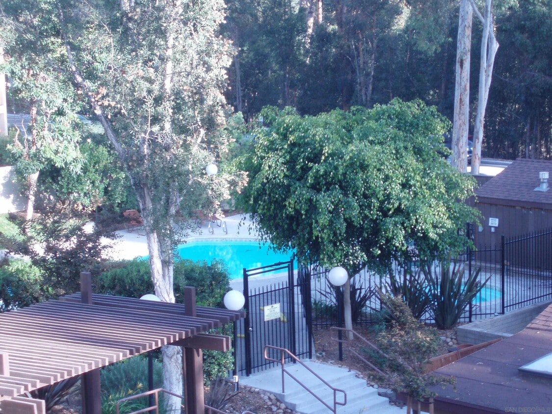 Primary Photo - 10332 Caminito Aralia