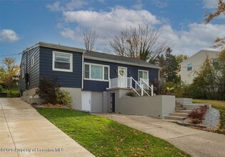 Building Photo - 1429 Nicholson St
