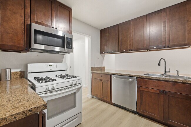 Foto del edificio - 1910 N Floyd Rd