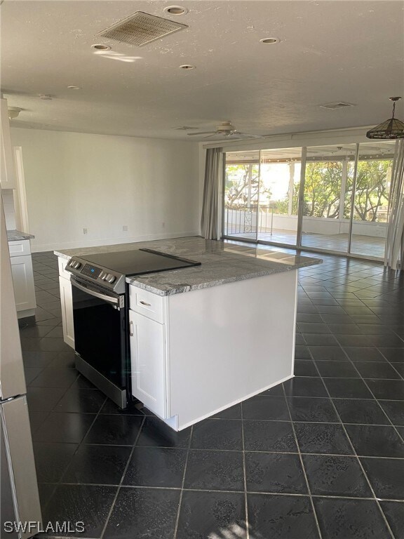 Foto del edificio - 5108 Manor Ct