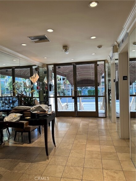 Photo - 10747 Wilshire Blvd Apartment