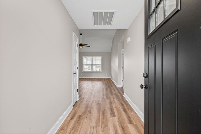 Building Photo - New Construction Three Bedroom!