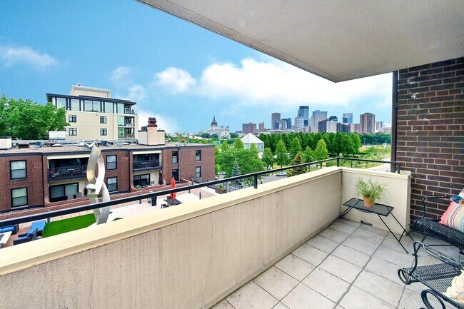 Foto del edificio - 48 Groveland Terrace B307