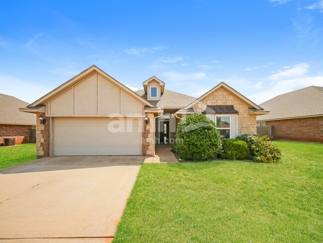 Building Photo - 16216 Romeo Dr