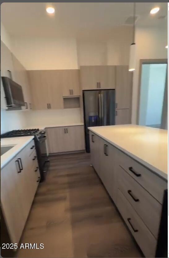 Building Photo - 7111 E Tierra Buena Ln