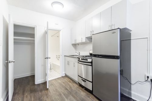 Foto del edificio - 524 E 14th St