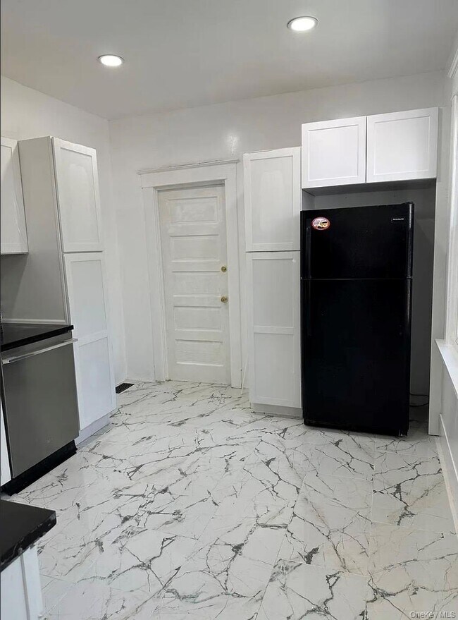 Foto del edificio - 15 Forbus St