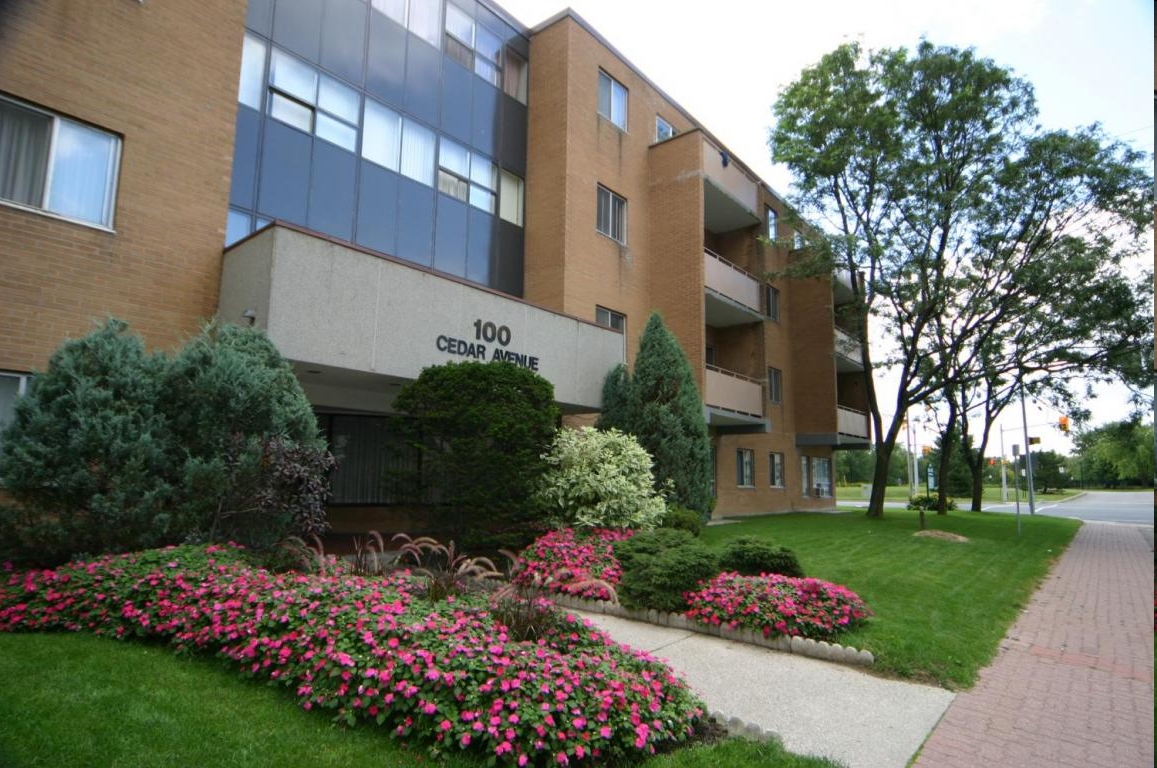 Building Photo - Cedar Hill Apartments