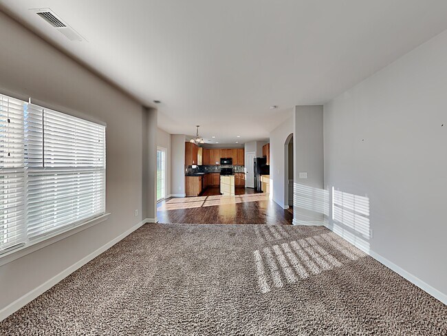Building Photo - 460 Northwest Clearwater Drive