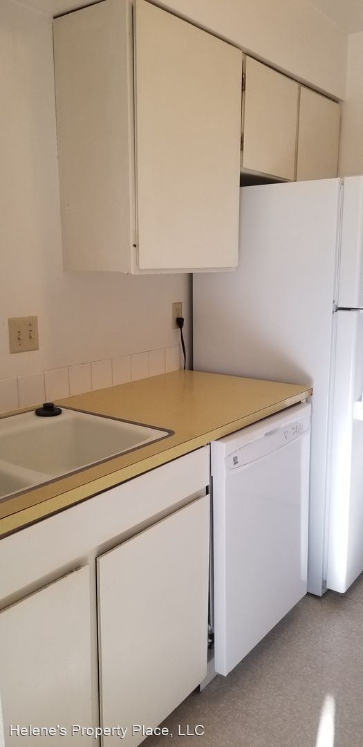 Building Photo - 2 br, 1 bath House - 600 SW Crestview Stre...