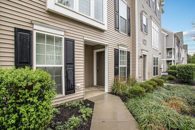 Building Photo - 3033 Meridian Way