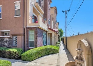 Building Photo - 13639 Foster Ave