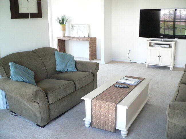 Foto del edificio - Spacious End Unit Town Home in Glen Allen