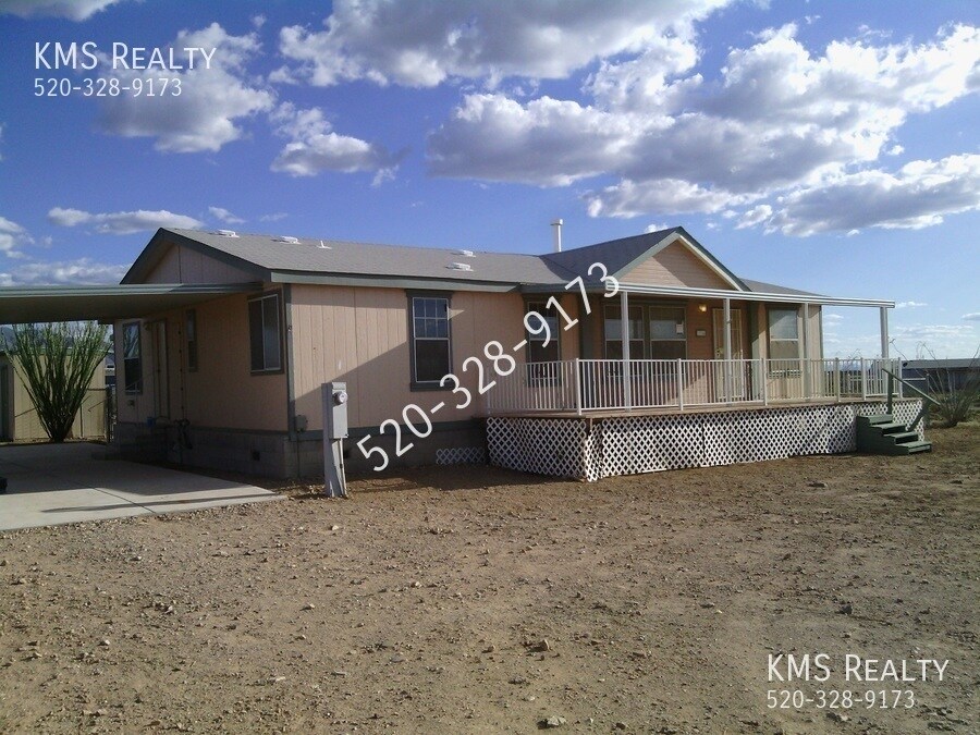 Primary Photo - 3 Beds / 2 baths Manufactured Home - OWNER...