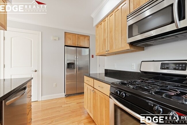 Foto del edificio - 58 Holton St