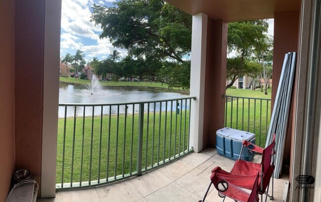 Building Photo - 7824 Sonoma Springs Cir