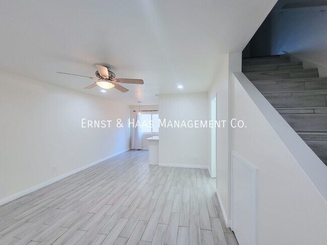 Foto del edificio - 725 Coronado Ave