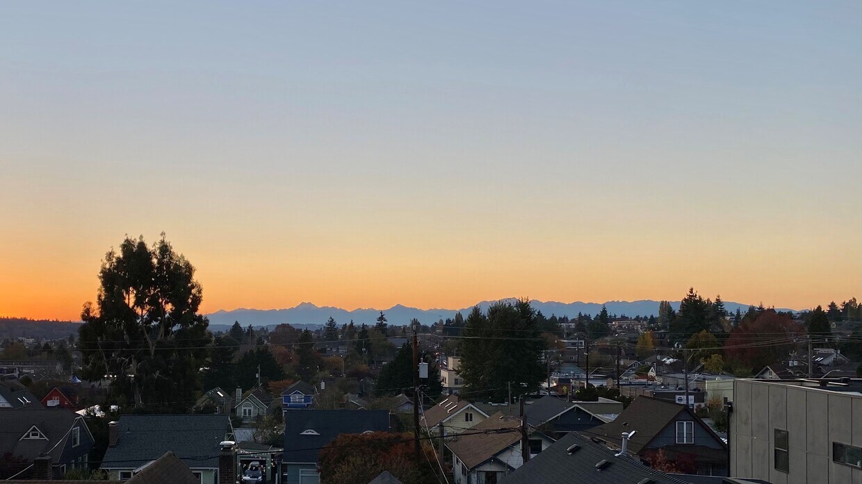 sunset view - 6247 3rd Ave NW