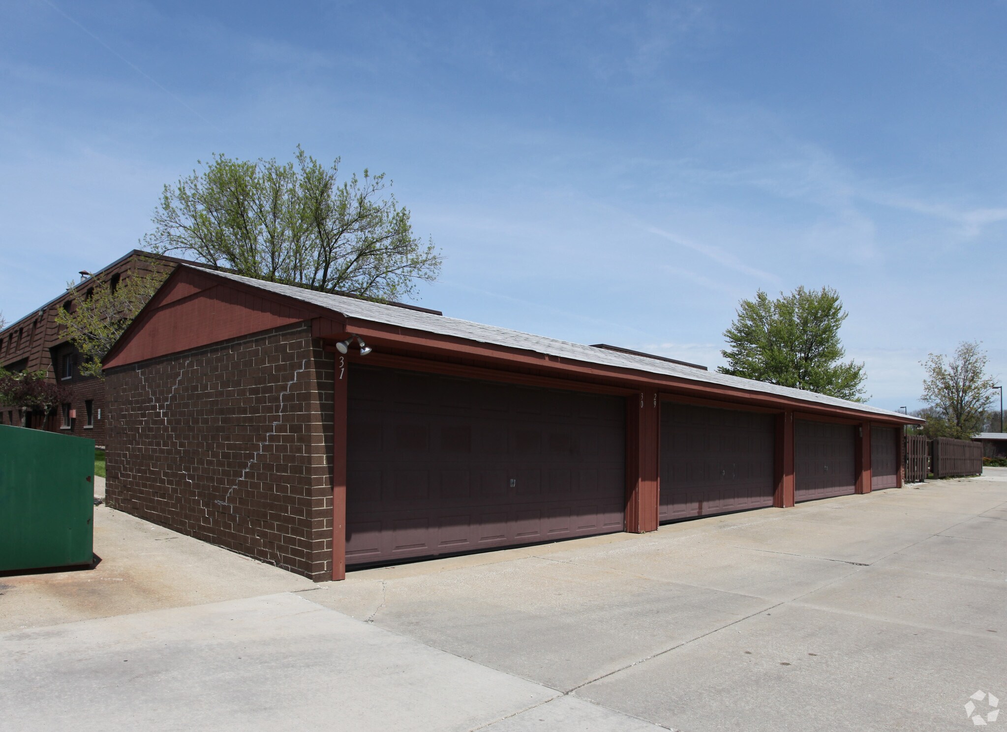 Middlefield Village Apartments – photo 5
