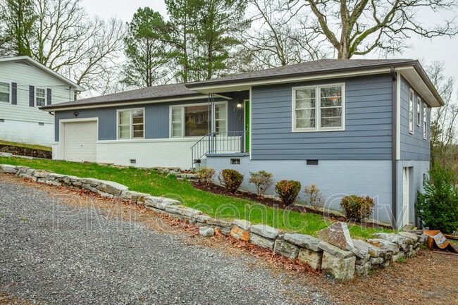 Building Photo - 512 Acorn Ct
