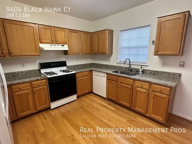 Building Photo - 9404 Black Hawk Ct