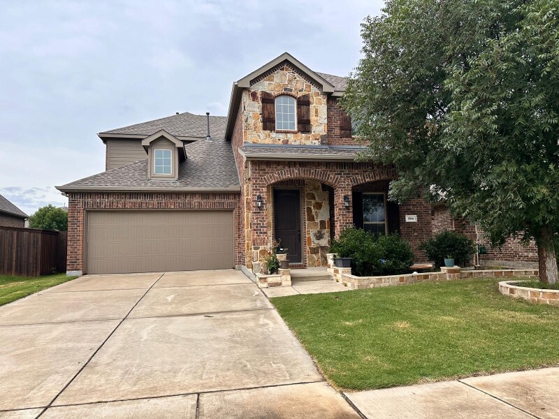 Foto principal - 704 Ely Ct