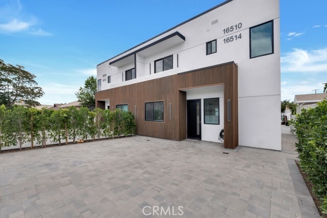 Building Photo - 16510 San Fernando Mission Blvd