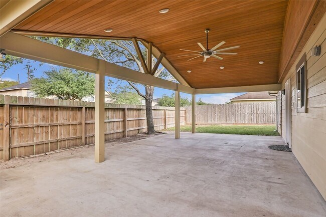 Building Photo - 12407 Clara Hills Ln