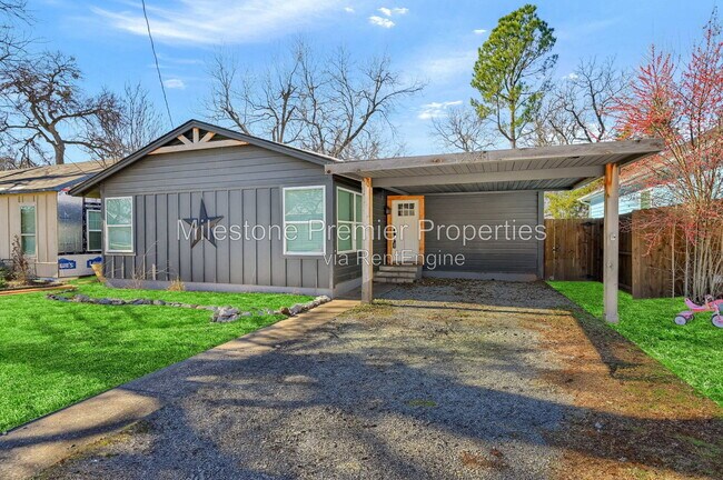 Foto del edificio - 204 N Holly Ave