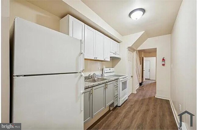 Foto del edificio - 1112 Johnson St