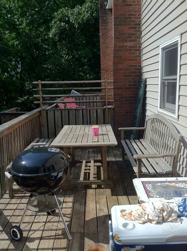 12x20 deck furniture not included - 11090 Watson Dr