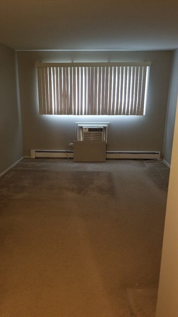 Building Photo - 212 Collen Dr