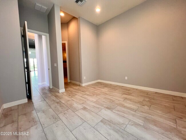 Foto del edificio - 14205 N Stone View Pl