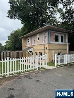Foto del edificio - 336 Westfield Ave W
