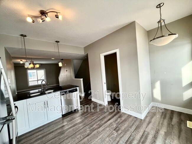 Building Photo - 13003 132 Ave NW