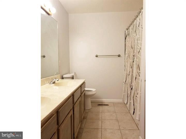 Foto principal - 89 Winterberry Ct