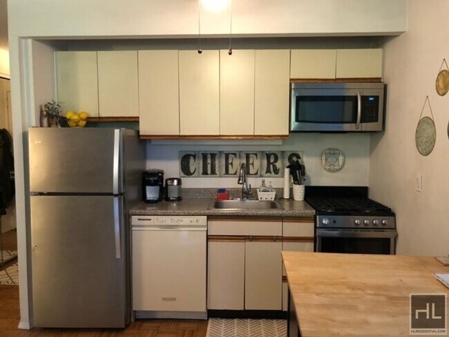 Foto del edificio - E 86th St