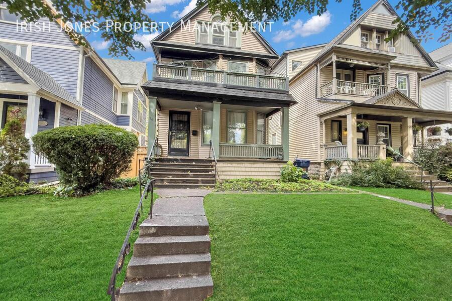 Foto principal - 54 Anderson Pl
