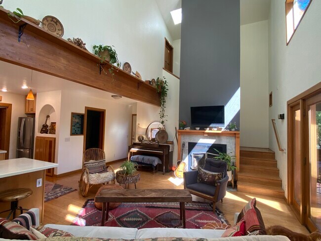 Foto del edificio - 112 Marigold Ln