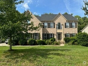 Building Photo - 415 Fischer Rd