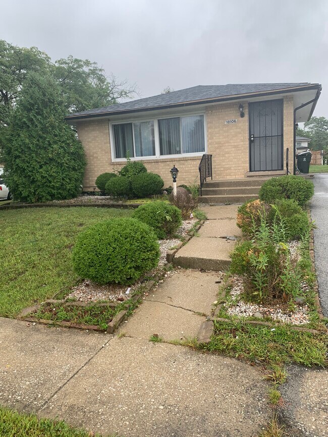 Front of house - 18106 Birch Ave