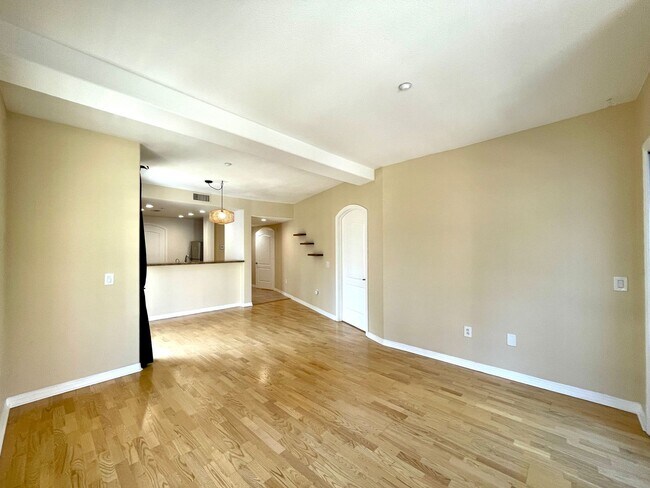 Building Photo - Perfect 1B/1.5BA Little Italy Condo w/ 2 b...