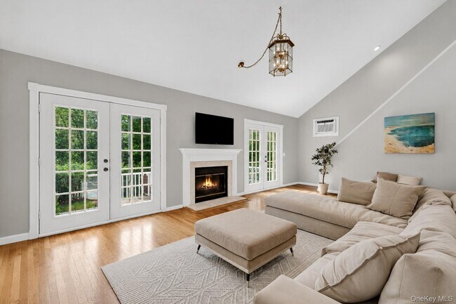 Foto del edificio - 155 Little Fresh Pond Rd