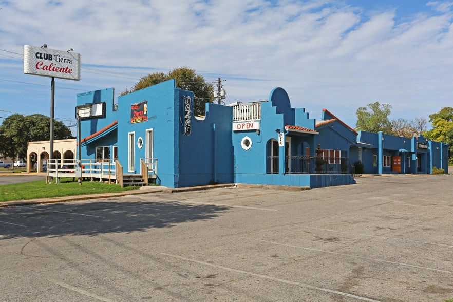 Picture of North Lamar Austin