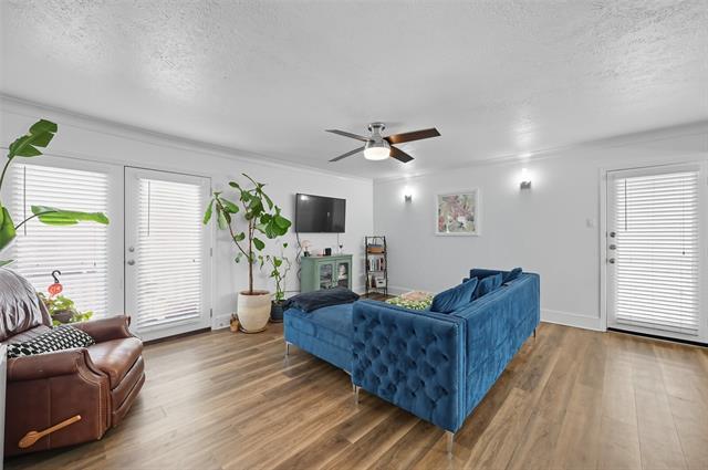 Foto del edificio - 5927 E University Blvd