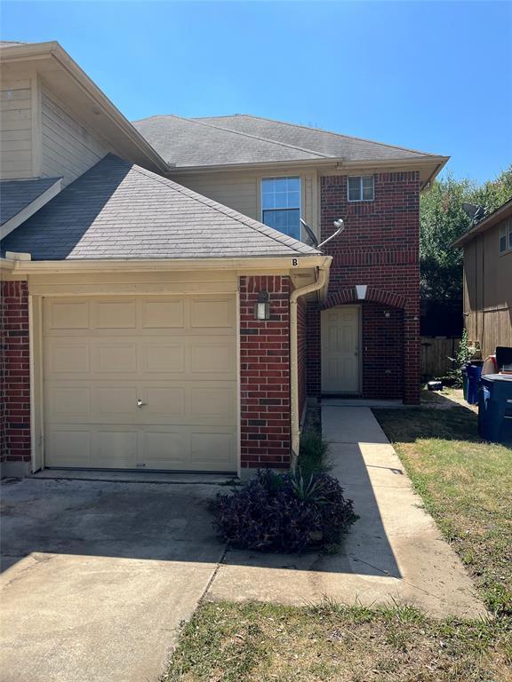 Building Photo - 9625 Sugar Hill Dr